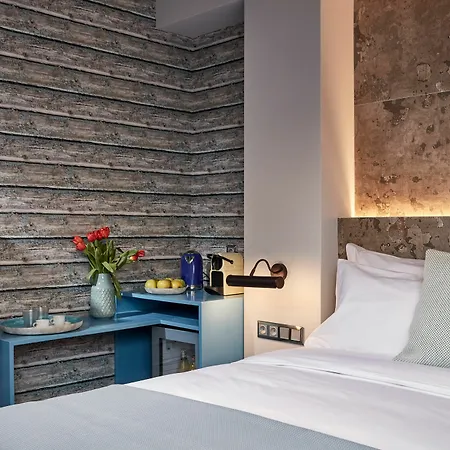 Hotel 18 Micon Str. Athens