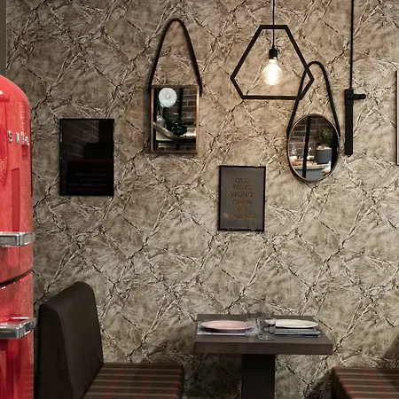 18 Micon Str. Отель Афины