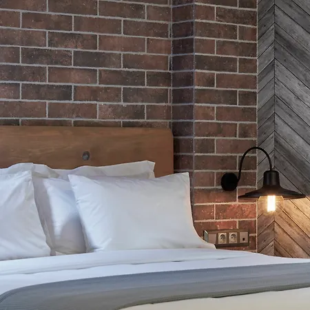 Hotel 18 Micon Str. 3*